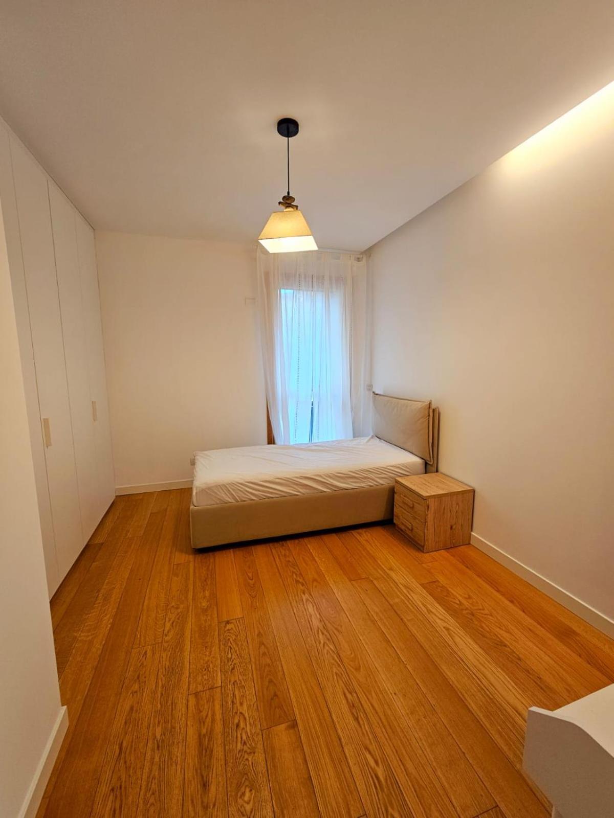 Apartment 3-bedroom - Sleeps 7 - With Gym Mailand
